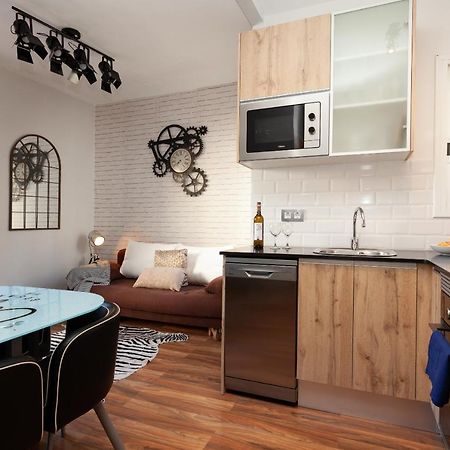 바르셀로나 Penthouse In Sagrada Familia 아파트 외부 사진