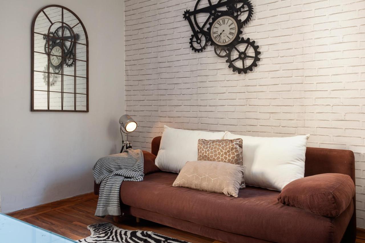 바르셀로나 Penthouse In Sagrada Familia 아파트 외부 사진